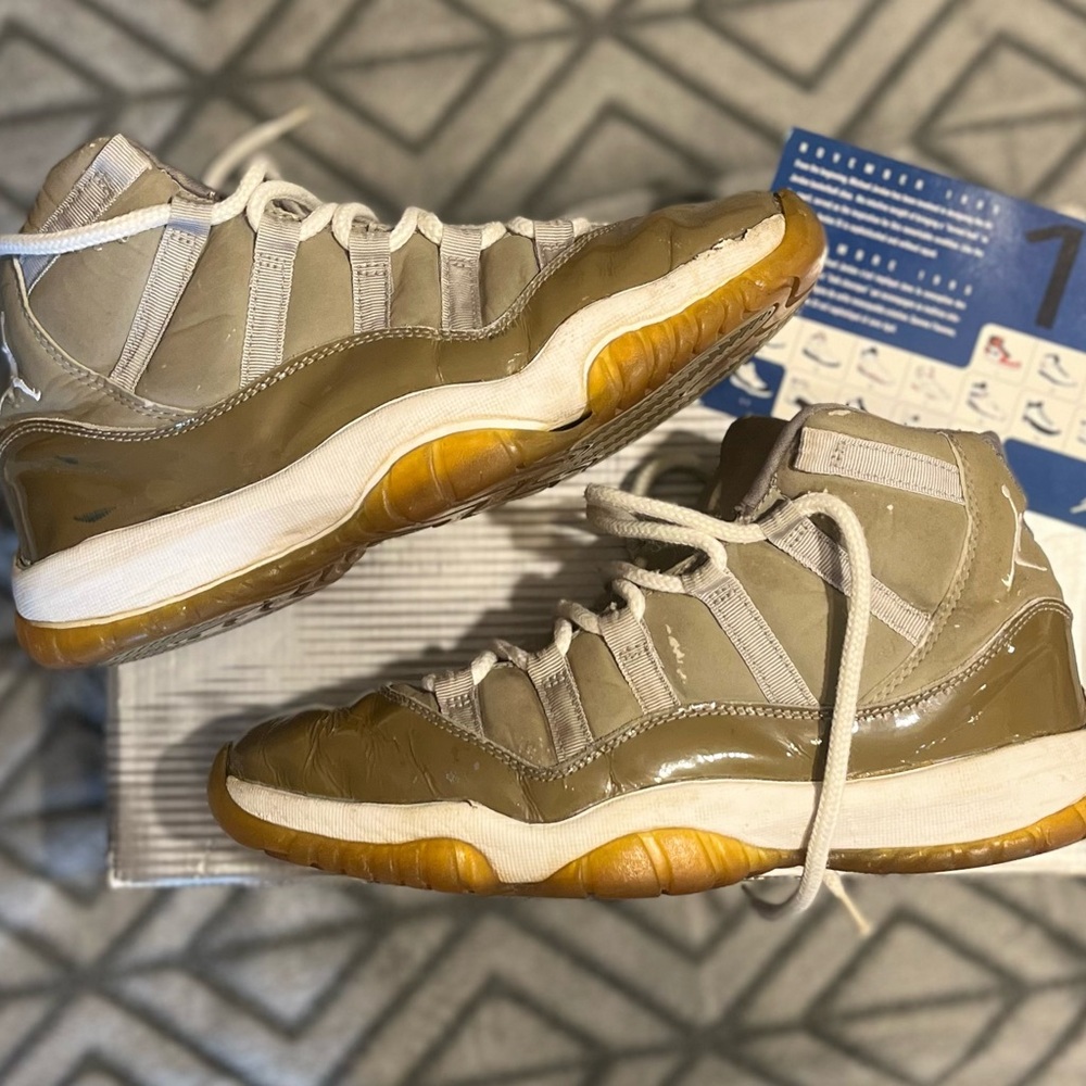 Jordan 11 “cool grey”